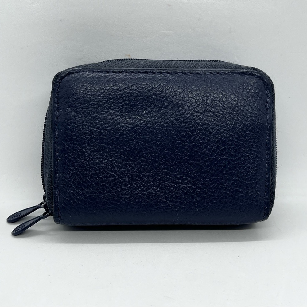 Buxton Blue Pebbled Leather 2 Zipper Compartment Wallet